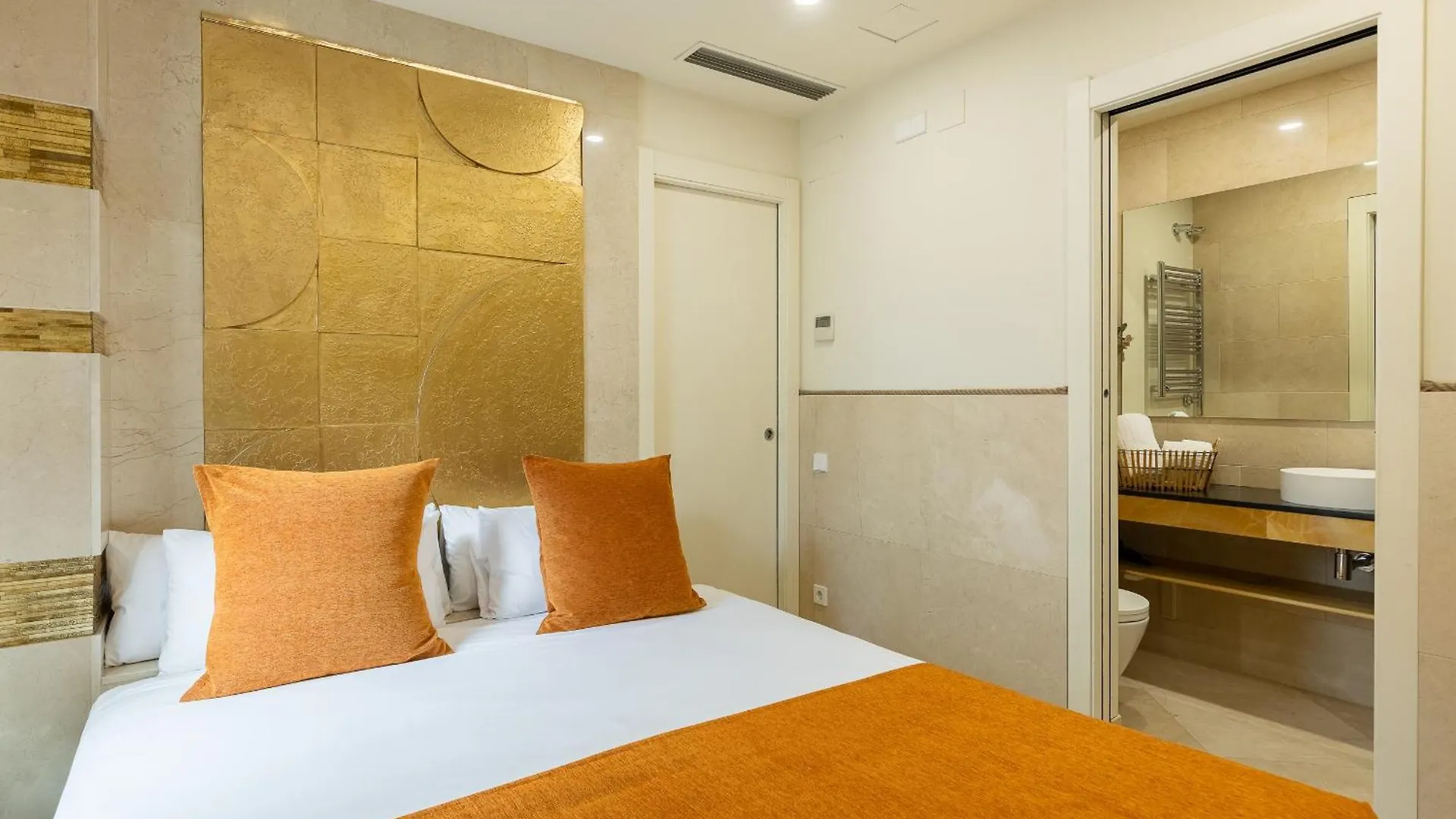 Cosmo Apartments Rambla Catalunya Barcelona Hiszpania