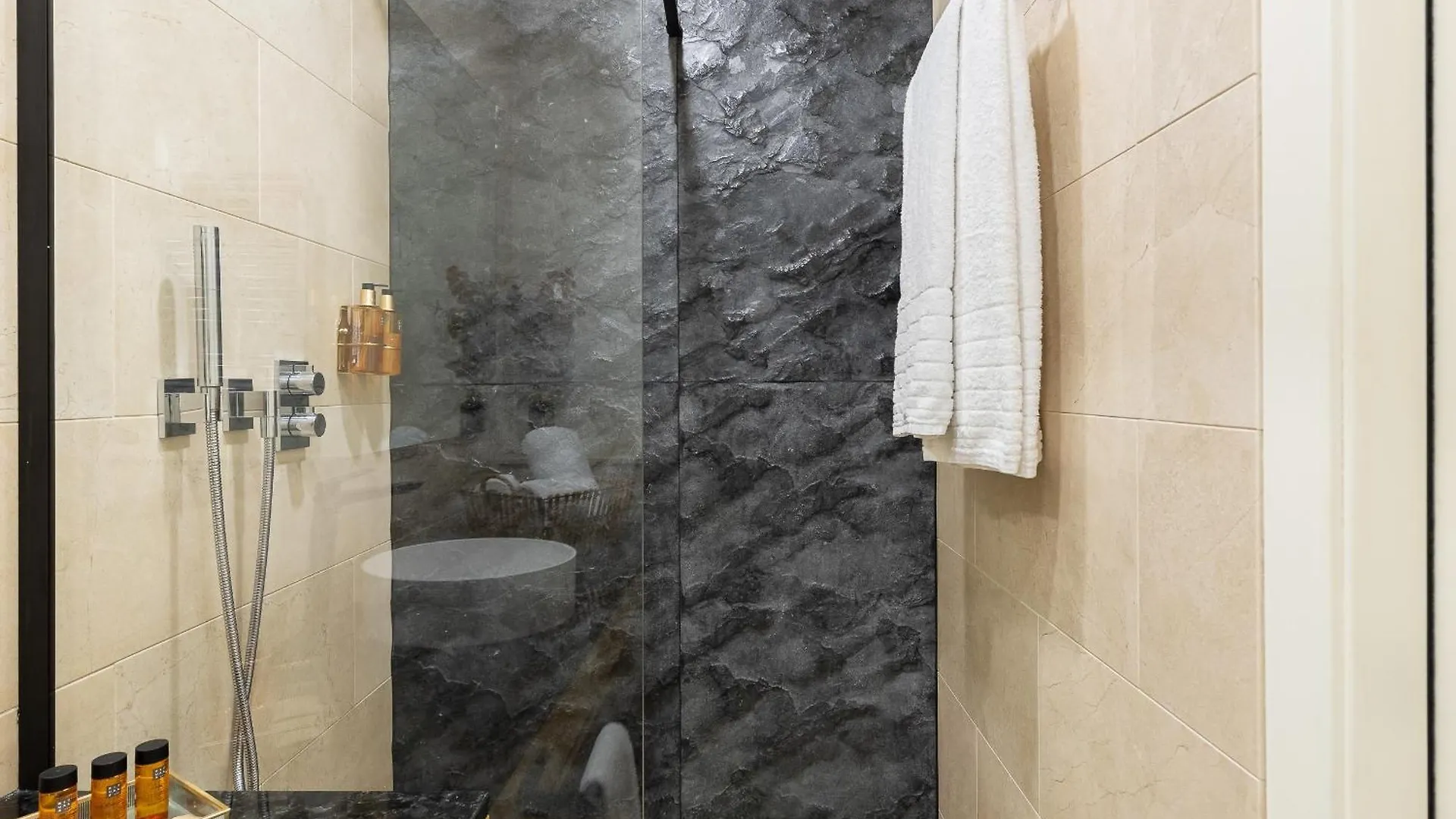 ברצלונה Cosmo Apartments Rambla Catalunya 0*,