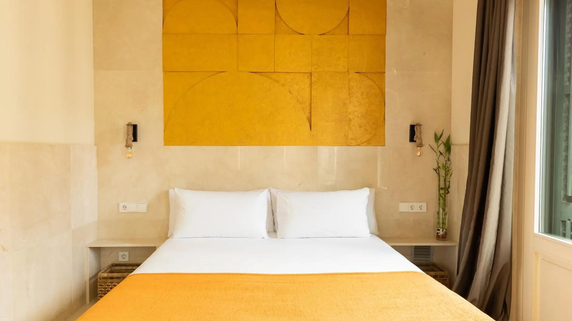 Cosmo Apartments Rambla Catalunya Barcelona 0*,  Hiszpania