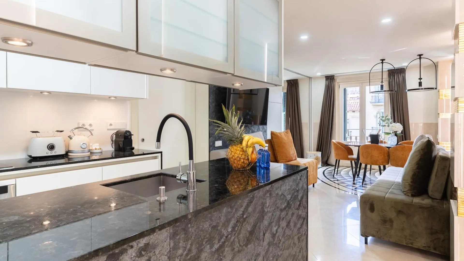 ברצלונה Cosmo Apartments Rambla Catalunya ספרד