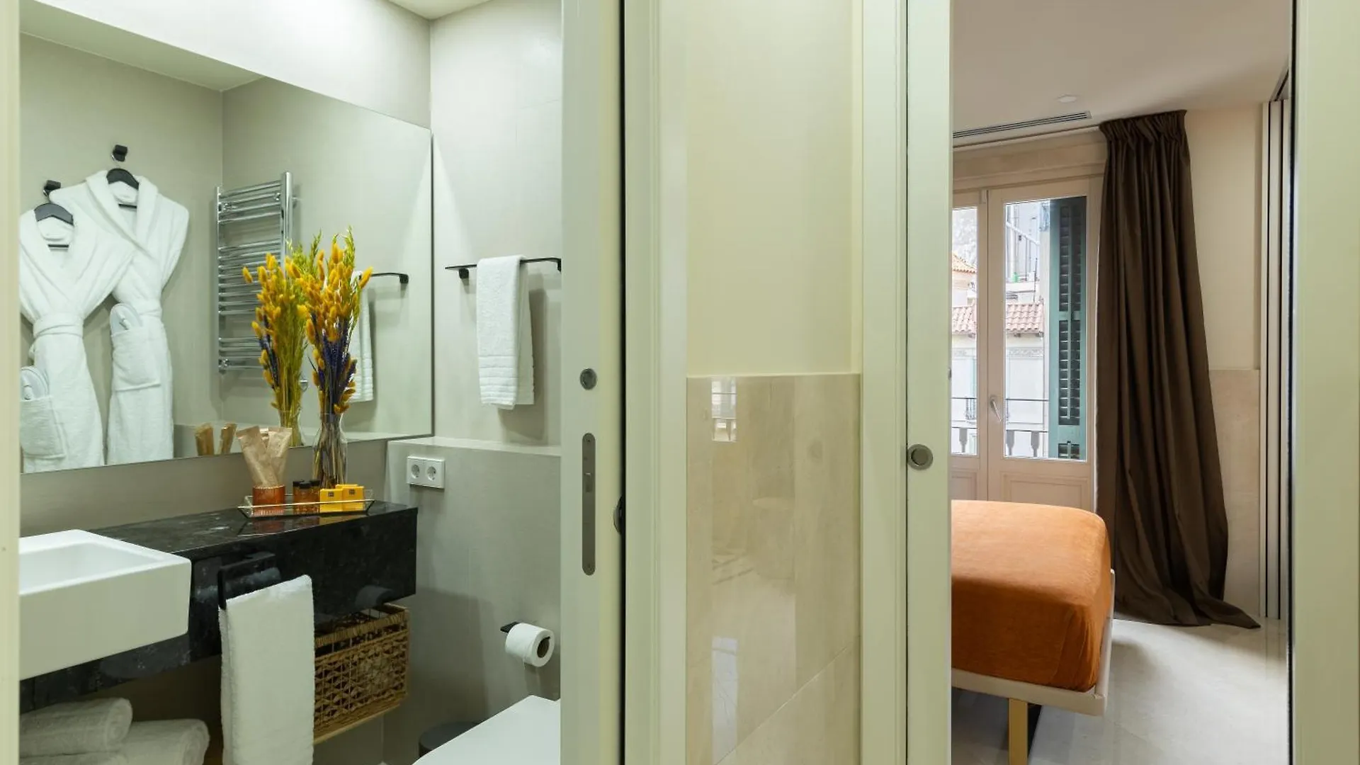 Cosmo Apartments Rambla Catalunya Barcelona 0*,  Hiszpania