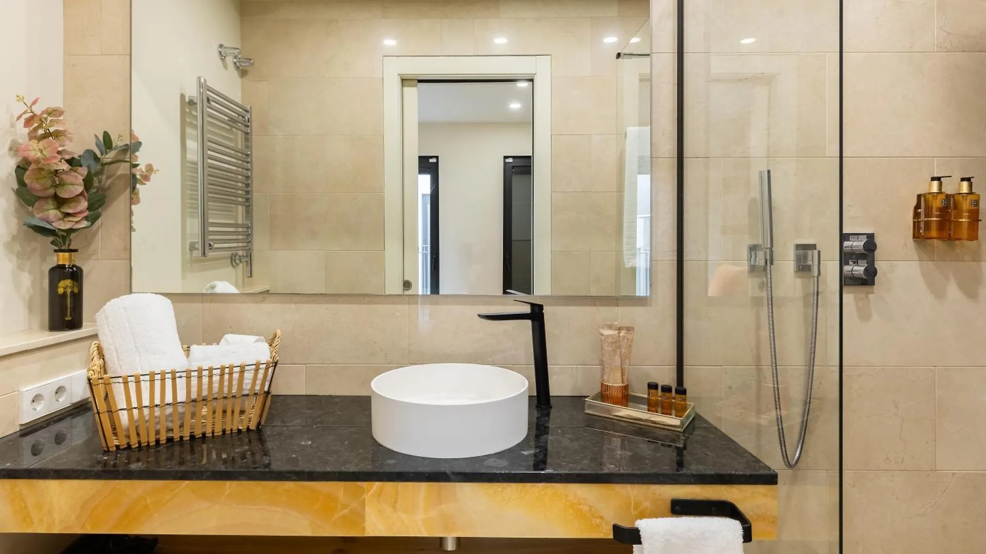 Cosmo Apartments Rambla Catalunya Barcellona